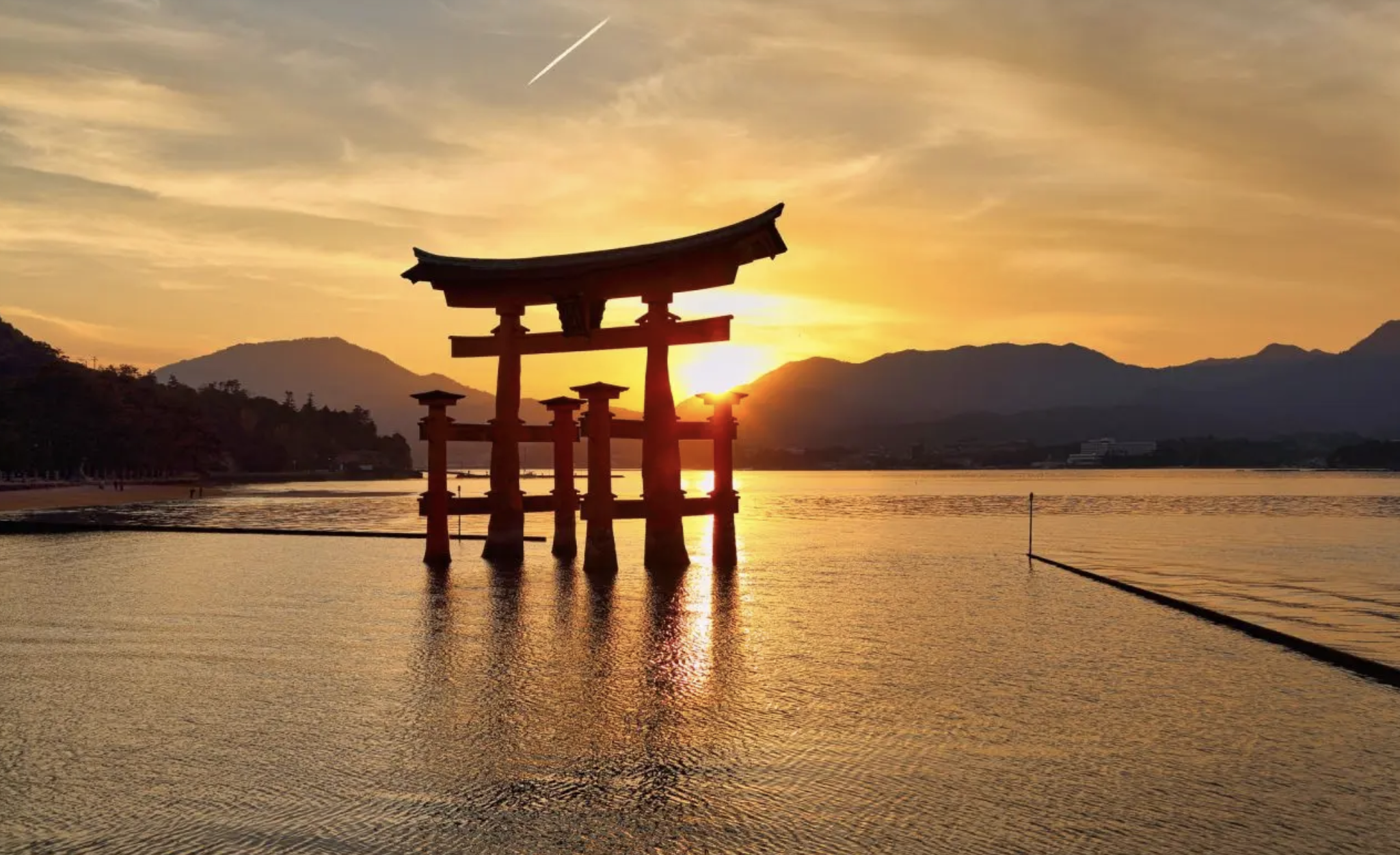 2. 世界遺産 宮島 熊野古道と厳島神社